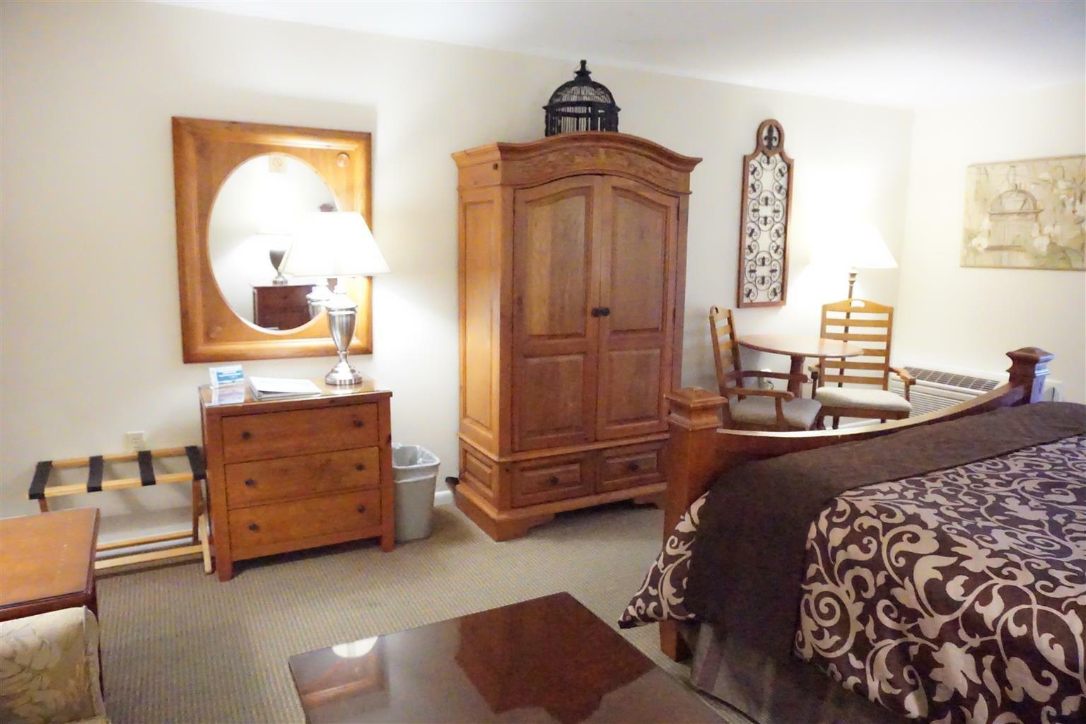 Western Island Hotel 3*