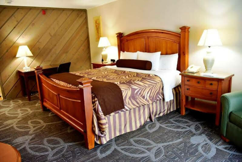 Western Island Hotel